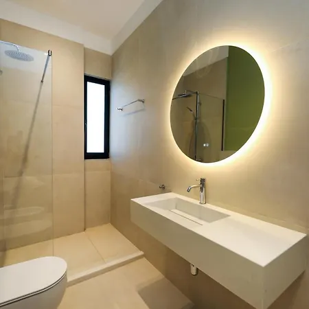 Aurum Apartment Palasë