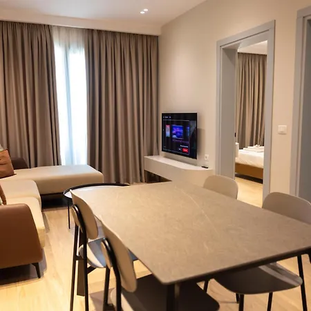Aurum Hotel *